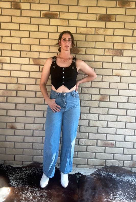 Buckle Top