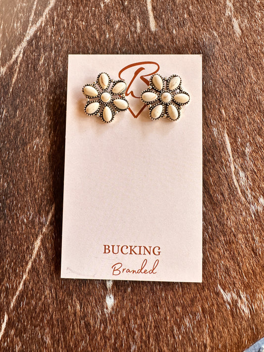 Cloud Studs