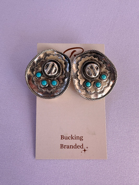 Cowboy hat studs